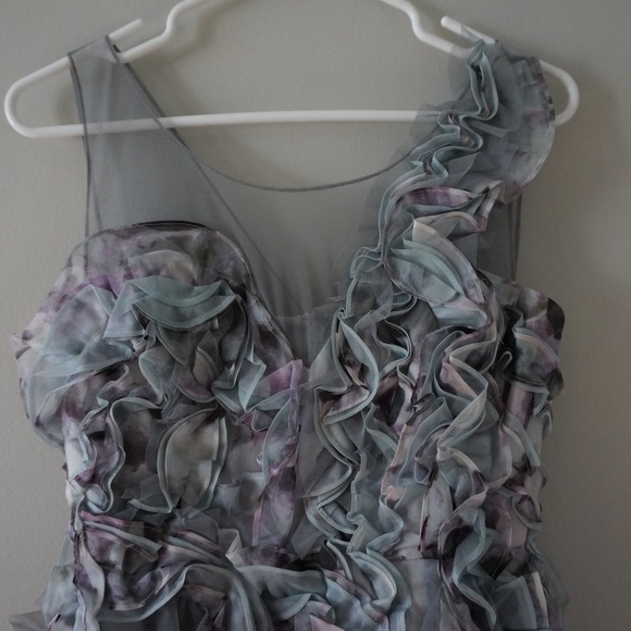 NWTBCBG Eva Silk Organza Ruffle Petal Dress 4 GRAY - Picture 2 of 7